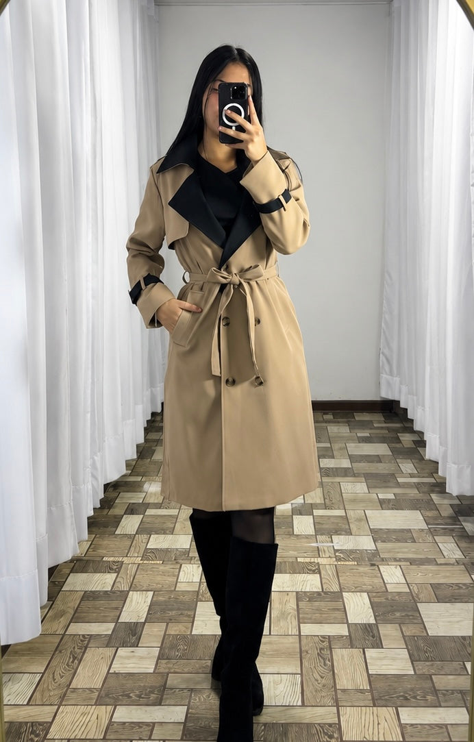 Gabardina Paris