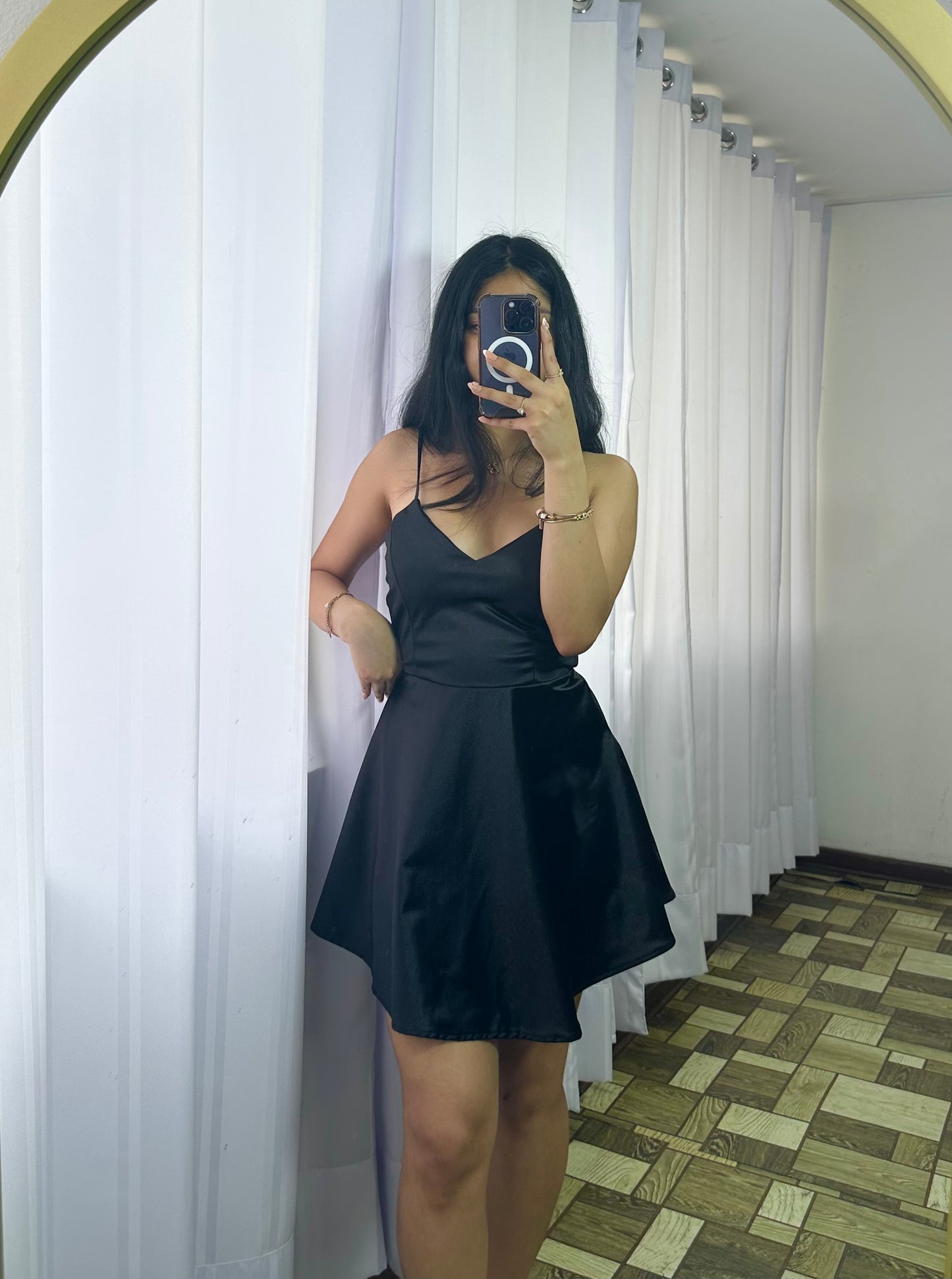 Vestido Petite Satin