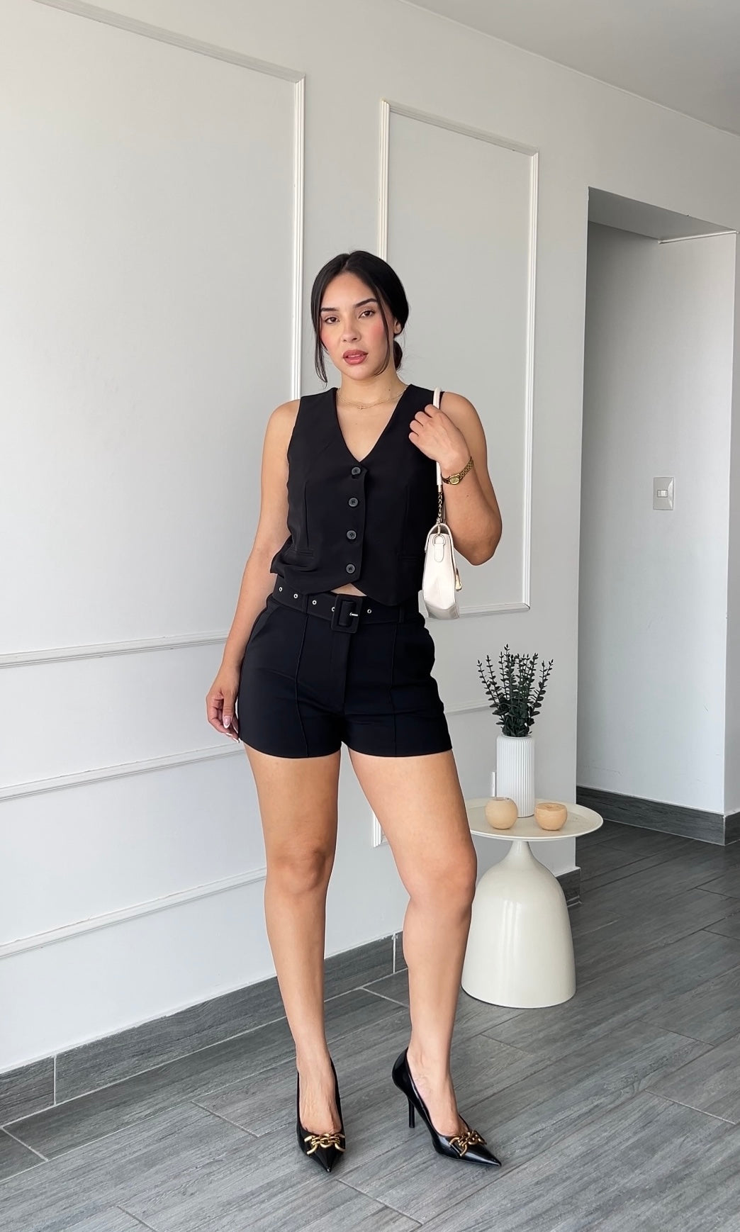 Short Sastre