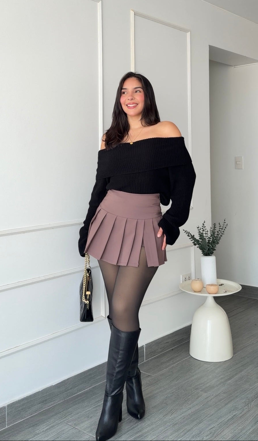 Outfit de Otoño (Chompa+Falda+Panty)