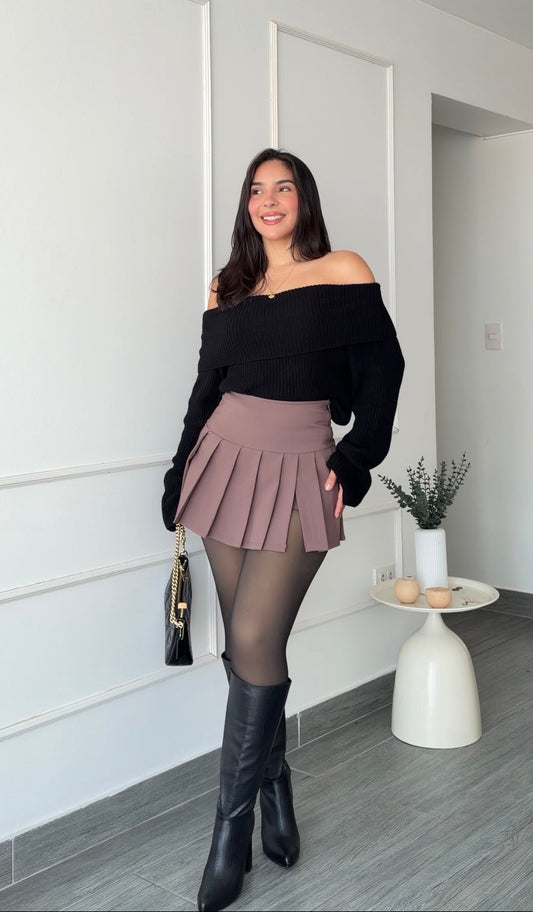 Outfit de Otoño (Chompa+Falda+Panty)