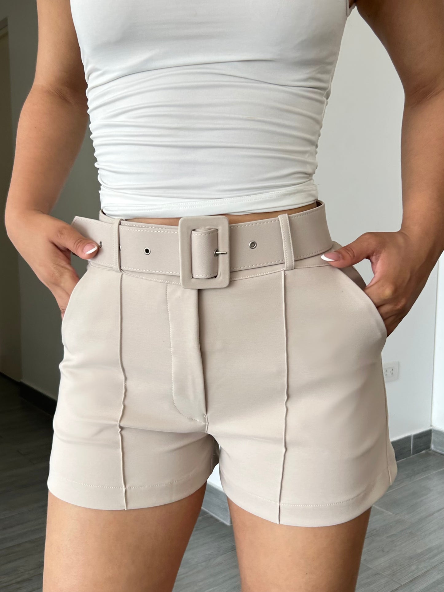 Short Sastre